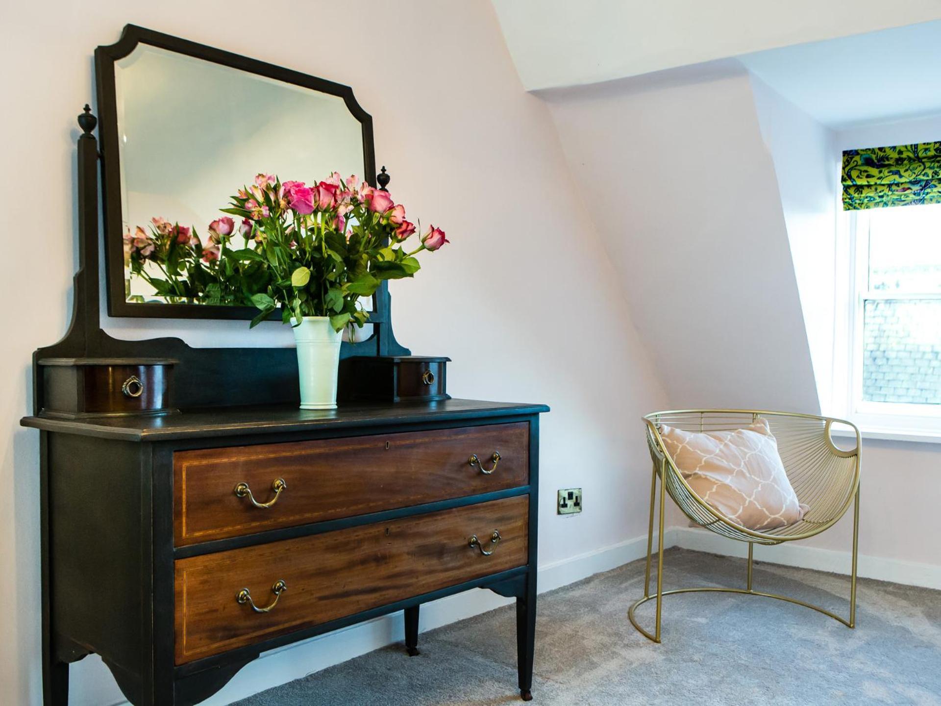 Maison Parfaite Yo1 - Exquisite 400 Year Old, City Centre Townhouse Йорк Экстерьер фото
