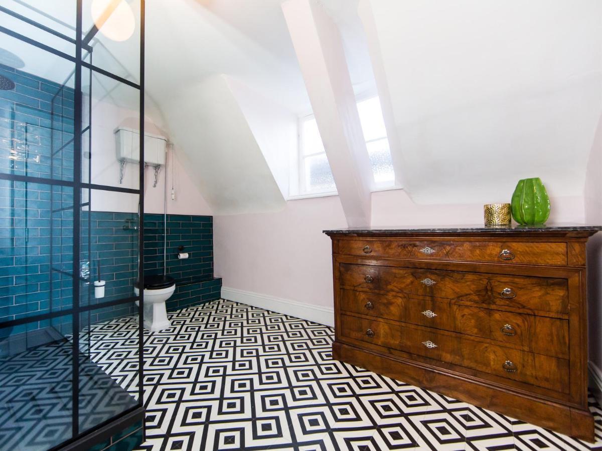 Maison Parfaite Yo1 - Exquisite 400 Year Old, City Centre Townhouse Йорк Экстерьер фото