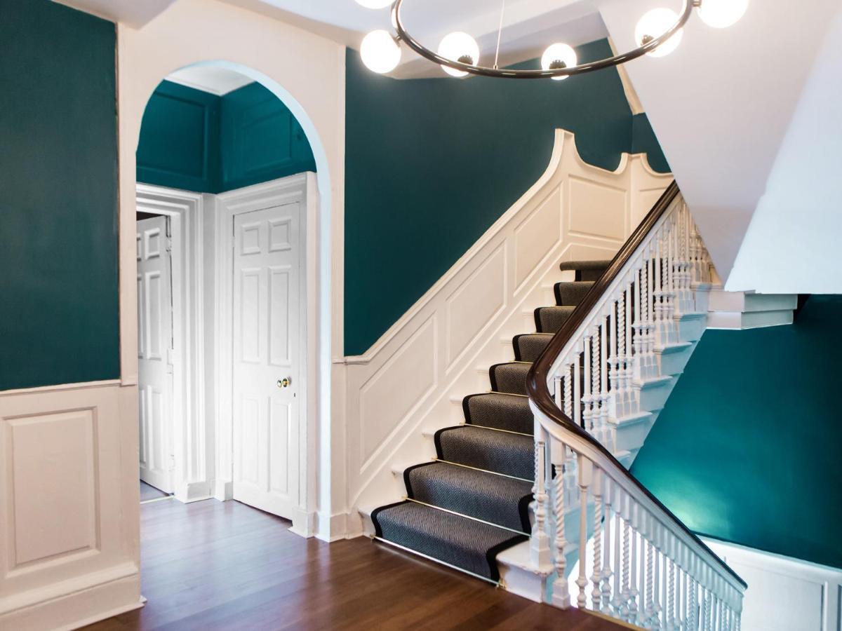Maison Parfaite Yo1 - Exquisite 400 Year Old, City Centre Townhouse Йорк Экстерьер фото